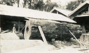 Block of wood, in Ngomo, Gabon