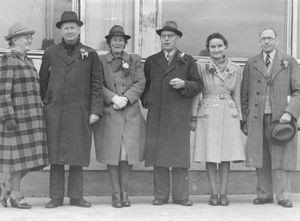 Missionary group ahead of departure from Denmark, with the mission plane "Ansgar" to North Indi