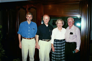 Dr. Donald og fru Eloise Bosch, missionærer i Oman with General Secretary Mogens Kjær og Vicegeneralsekretær Jørgen Nørgaard Pedersen under besøg i marts 2002