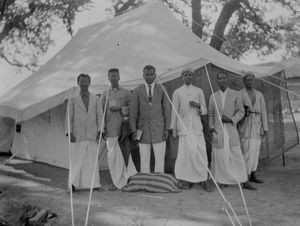 Evangelister på prædiketur med telt i Ulundurpet Distrikt, Sydindien