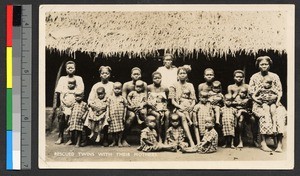 Twins with their mothers, Nigeria, ca.1920-1940