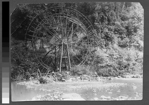 Bamboo waterwheel, Sichuan, China, ca.1900-1920