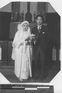 A Japanese bride and groom at Dalian, China, 1938