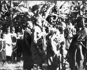 Women performing the Pepo dance, Tanzania, ca.1913-1938