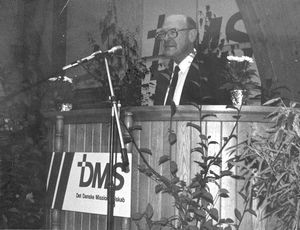 DMS's annual meeting 1989 Broenderslev. On the rostrum bishop Henrik Christiansen