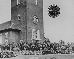 Feng Huang Cheng. Church consecration day 10/04/1936. Architect: Alfred Hansen, architect: Elis