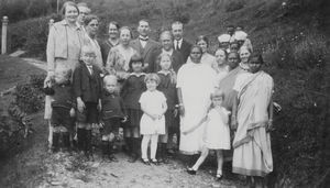 Missionaries in Darjeeling, North India, 1930, From left: Ragna & William Glad (N), Dagmar Mill