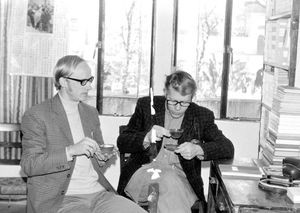 Pakistan 1973. Conversation between the Missionaries Lorens Hedelund, Peshawar (right) and Jørg