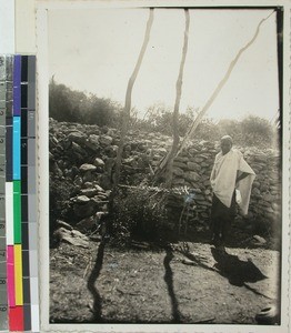 King graves, Andrevola dynasty, Toliara, Madagascar, 1937