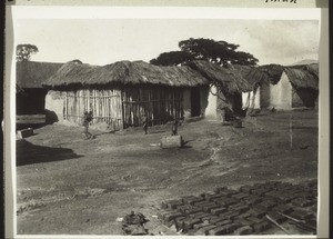 Huts in a corner of Pamu