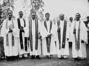 Ordination of Pastor at Gunupur, East Jeypore, India, 20/11/1966. From right to left: Rev. Iswa