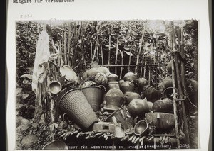 Cameroon, Nyasoso (Nkosi area): possessions belonging to * a dead woman