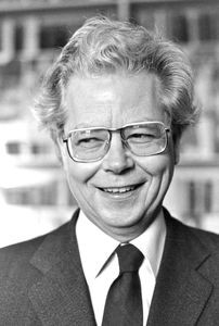 C.E. Bering, sekretær, Christiansfeldt. 1981