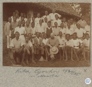 Rika Lyosha(?) 1934/35 in Mamba, Mamba, Kenya, ca.1934-1935