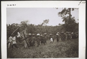 Pupils from Kumase on the way to the mission anniversary festival