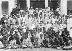 Assembly at the Arcot Lutheran Church ca. year 1930 with guests from Denmark. Among others are