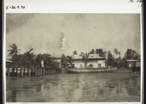 Shore near Duala. (Trading store, but not Basel Mission)
