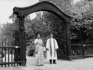 Left: Vantihamani Nallathambi from Arcot church and John Franklin, a priest and later a bishop