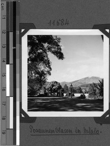 Brassband in Mlalo, Tanzania, 1938-1939