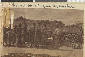Sick parade, Itigi, Tanzania, July 1917