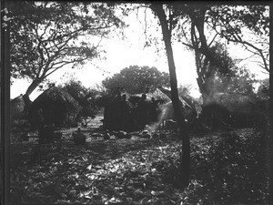 In a village, Mozambique, ca. 1901-1907