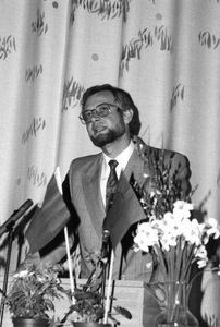 Santal. Carsten Nissen at the annual meeting in Hammerum 1991