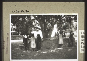 Girls' home in Sumaddi (1932): Doing the washing under a tree