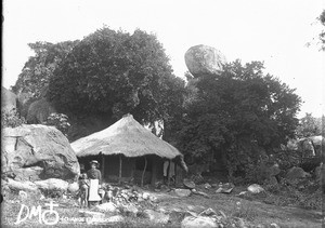 European woman with African children, Kouroulene, South Africa, ca. 1896-1911