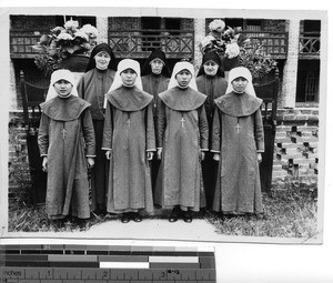 Sister Catechists of the Blessed Virgin at Lipu, China, 1942