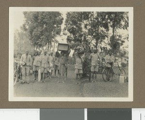 Leaving on safari, Chogoria, Kenya, 1928