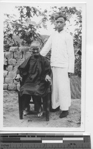 A catechist and his mother at Dongzhen, China, 1907