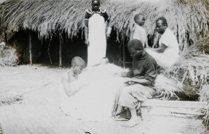 Family, Malawi, ca. 1914-1918