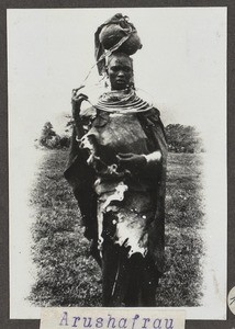 Arusha woman on the way to the market, Tanzania