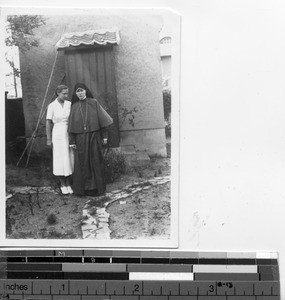 A Russian woman and a Maryknoll Sister at Dairen, China