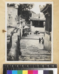 Street and temple, Chaozhou, China, 1911