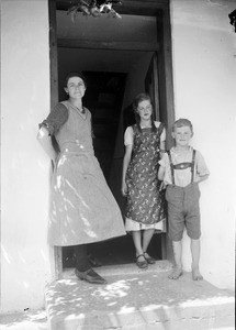 Missionary family, Tanzania, ca.1893-1920