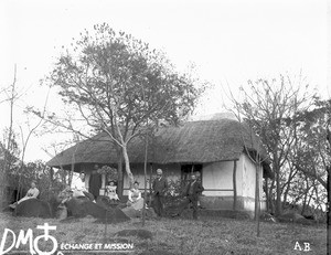 Swiss missionaries standing in front of a building, Valdezia, South Africa, ca. 1896-1904