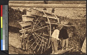 Waterwheel for rice field irrigation, China, ca.1920-1940