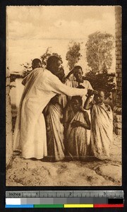 Catechists learning to make the sign of the cross, Uganda, ca.1920-1940