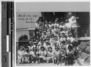 Sr. Rosemary, MM, with St. Augustine kindergarteners, Waikiki, Honolulu, Hawaii, 1932