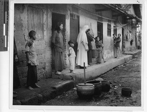 Maryknoll Sister on a home visit in Xingning, China, 1949