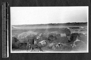 Refugee huts, Jinan, Shandong, China, 1927-1928