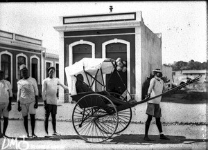 Rickshaw, Maputo, Mozambique, ca. 1901-1915