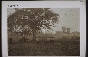 Military post in Mbareku, beyond Nkongsamba. The missionaries Gutekunst and Stahl, and Colonel Liebe