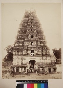 Large groups of men standing by temple, Hampi, India, ca. 1880-1890