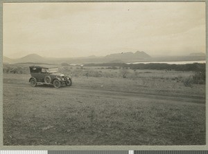 Lake Elmenteita, Rift valley, Kenya, ca.1924