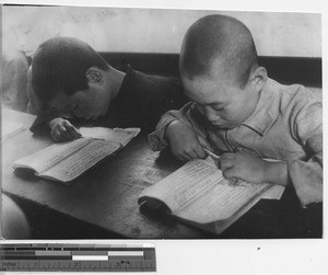 Students working at mission school in Dalian, China, 1937