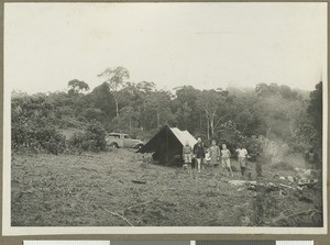 Dr Irvine and sons camping, Eastern province, Kenya, September 1937