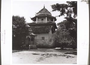 "Pavillion in the town park in Hinnen. It serves as a watch-tower. The small