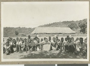 Group portrait, Eastern province, Kenya, ca.1953